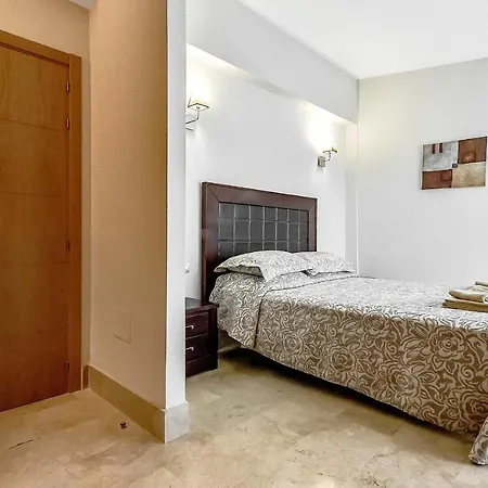 Townhouse 2 Bedrooms On The First Line *