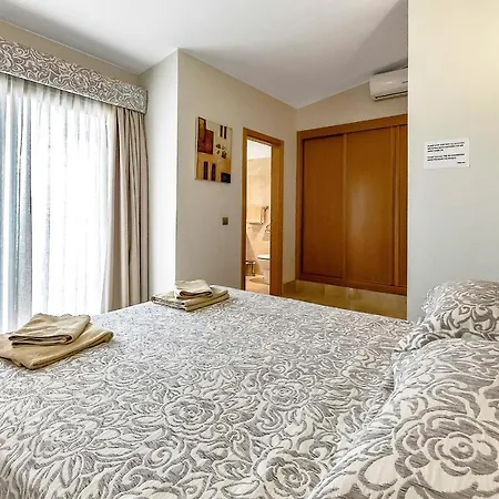 Townhouse 2 Bedrooms On The First Line 펜션 산미겔데아보나